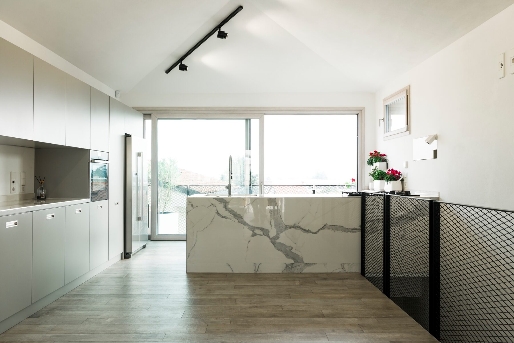 Custom Italian interior design and furniture